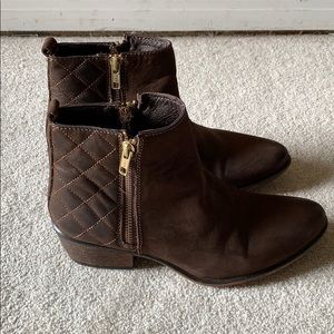 Steve Madden brown leather ankle booties